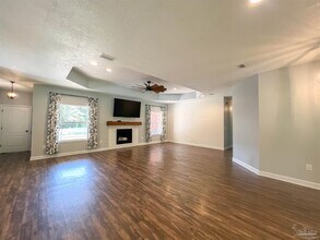 2685 Segrest Rd in Pace, FL - Building Photo - Building Photo
