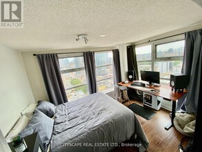 50-2550 Lombard St in Toronto, ON - Building Photo - Building Photo
