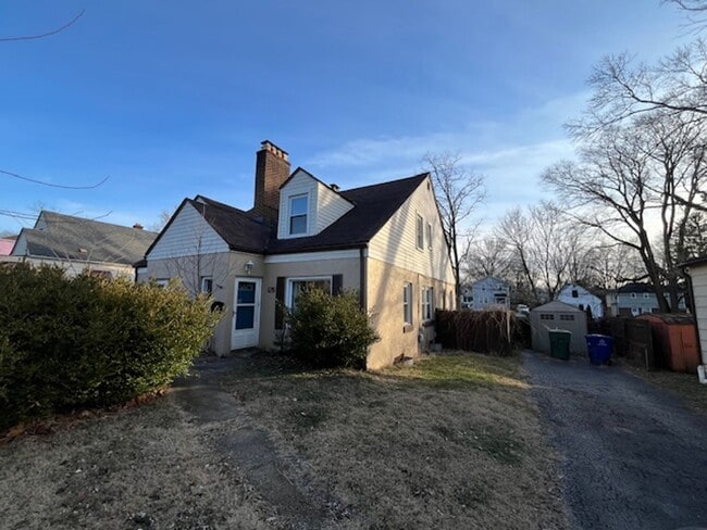 property at 125-131-131 Chase Rd