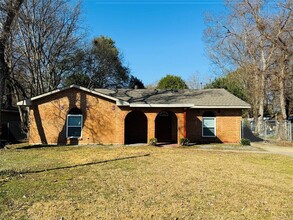 4413 Ray Dr in Montgomery, AL - Building Photo - Building Photo