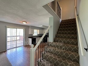 1384 N Ridge Pkwy in Olathe, KS - Building Photo - Building Photo
