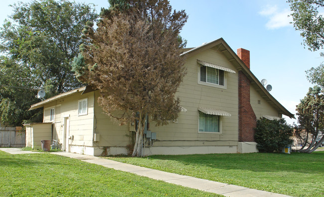 323 E Florida Ave in Nampa, ID - Building Photo - Building Photo