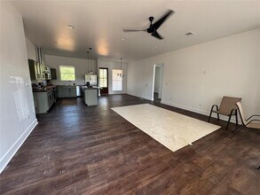 1353 Red Town Rd in Elgin, TX - Building Photo - Building Photo