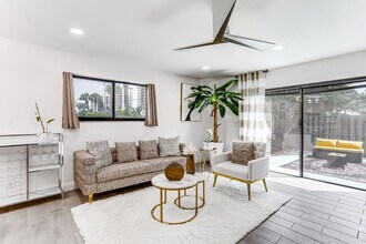 4225 N Hwy A1A, Unit ID1386037P in Fort Pierce, FL - Foto de edificio - Building Photo