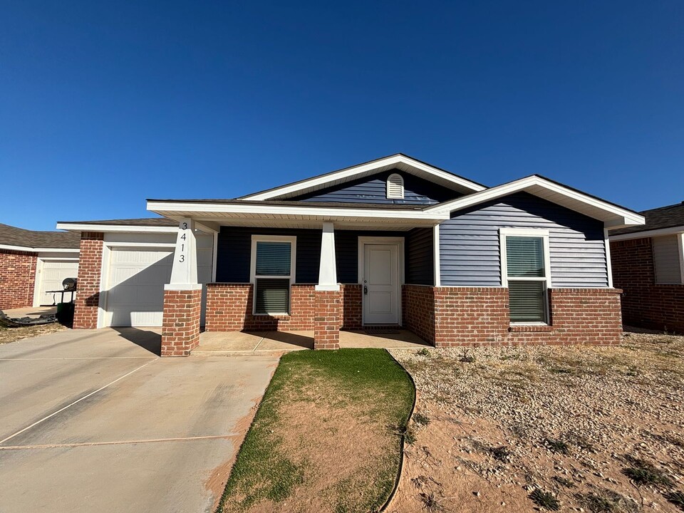 3413 Tiffin Ave in Lubbock, TX - Building Photo