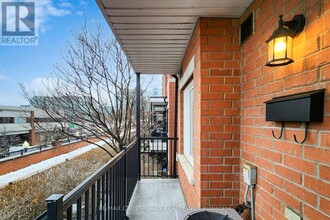 308 John St. in Markham, ON - Building Photo - Building Photo