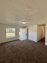 5788 NE 15th Ave in Ocala, FL - Building Photo - Building Photo