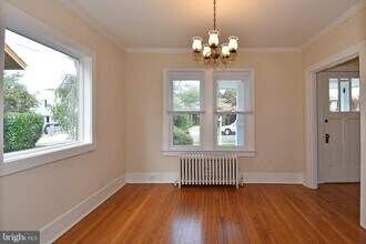 930 N Danville St in Arlington, VA - Building Photo - Building Photo