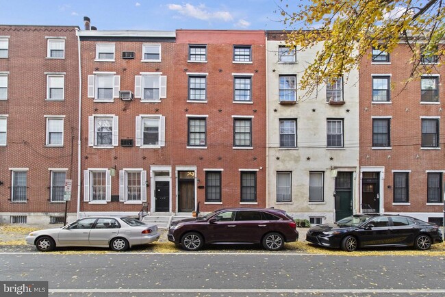 property at 418 S 15th St