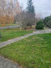 10617 Westwood Dr SW in Tacoma, WA - Building Photo - Building Photo