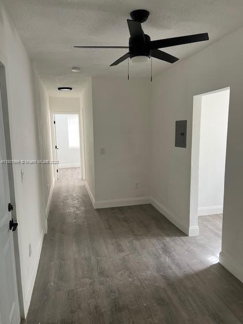 400 NW S River Dr, Unit 4 in Miami, FL - Building Photo