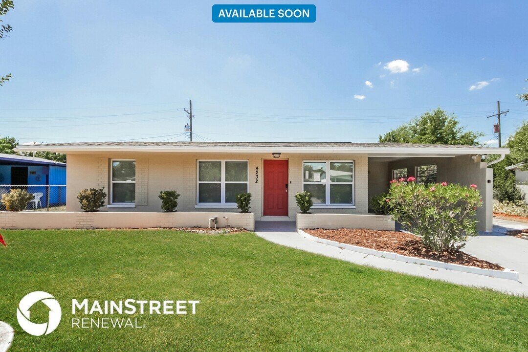 4232 Gaither St in Orlando, FL - Building Photo