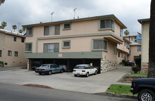 528 S Harvard Blvd Apartments