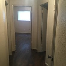 323 E French Pl in San Antonio, TX - Building Photo - Building Photo