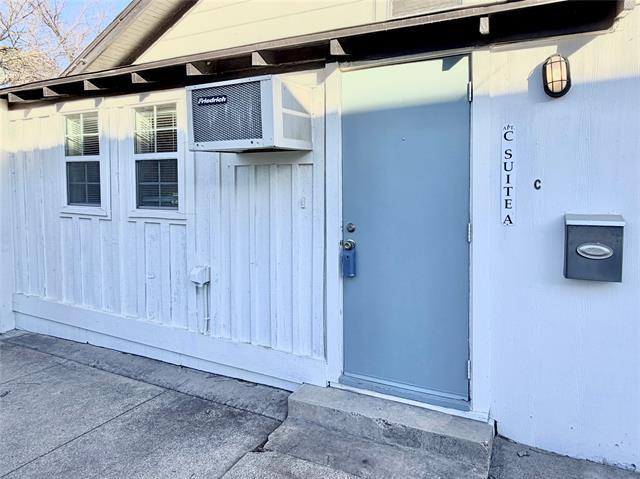 1002 Gregg St in Denton, TX - Building Photo