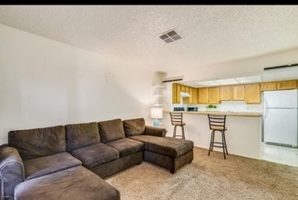 1645 W Baseline Rd, Unit #2170 in Mesa, AZ - Building Photo - Building Photo