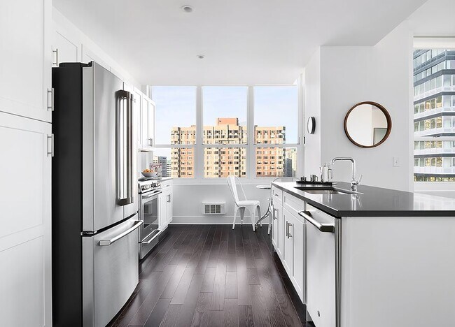 property at 52 Bay St