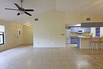 1398 Evalena Ln in North Fort Myers, FL - Building Photo - Building Photo