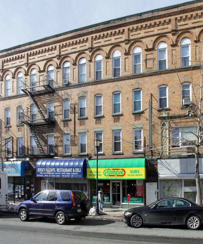 397 Central Ave in Jersey City, NJ - Building Photo - Building Photo