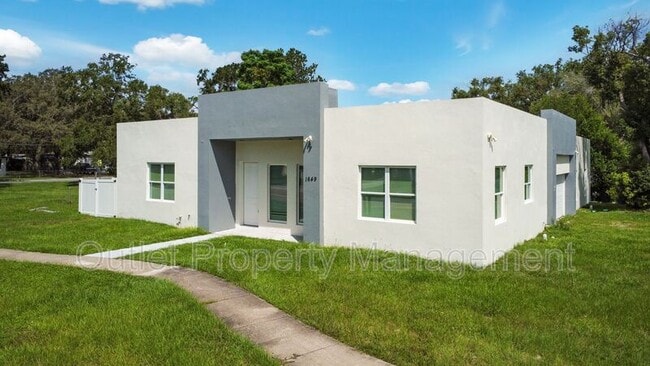 1649 Lake Dr in Casselberry, FL - Building Photo - Building Photo