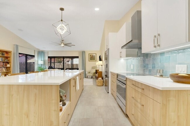 1740 NW 21st Ct in Delray Beach, FL - Building Photo - Building Photo