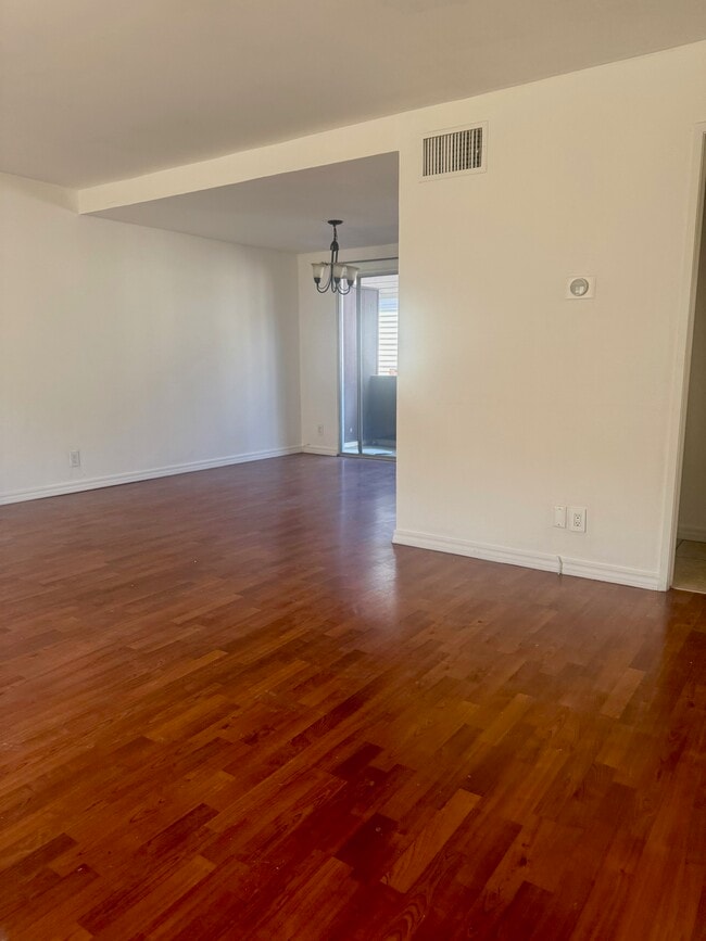 property at 7115 Etiwanda Ave