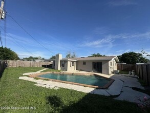 1895 Wallace Ave in Melbourne, FL - Building Photo - Building Photo