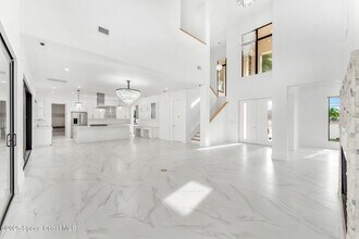 2355 N Riverside Dr in Melbourne, FL - Building Photo - Building Photo