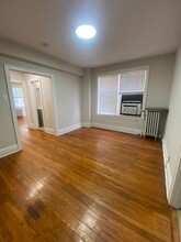 5616 Pershing Ave in St. Louis, MO - Building Photo - Building Photo