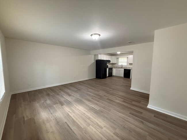 345 Rustwood Dr in Athens, GA - Foto de edificio - Building Photo