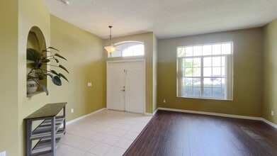 3479 Foxcroft Cir in Oviedo, FL - Building Photo - Building Photo