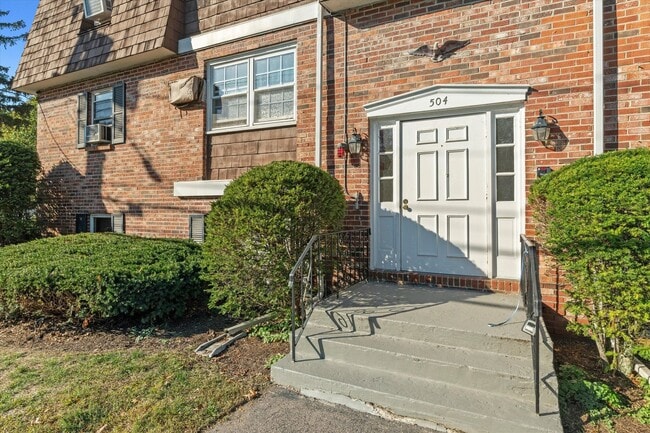 property at 504 River Rd