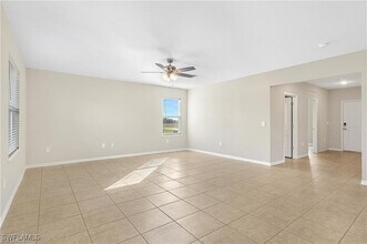 1017 SW Embers Terrace in Cape Coral, FL - Building Photo - Building Photo