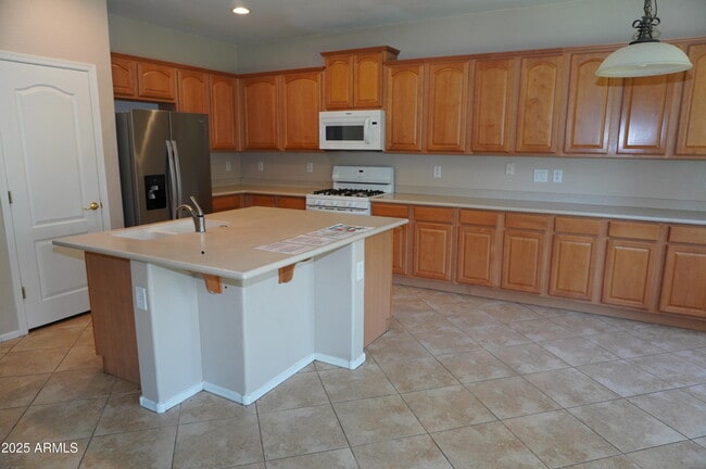 3643 E Hyatt Ln in Gilbert, AZ - Building Photo - Building Photo