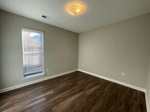 5513 Bradley Dr in Southaven, MS - Building Photo - Building Photo