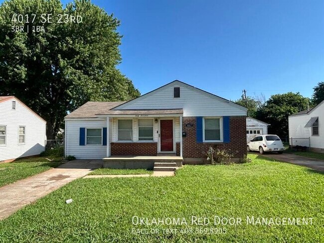 property at 4017 SE 23rd St