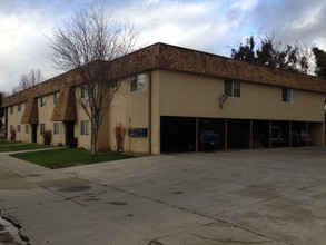 307 S Vanderhurst Ave in King City, CA - Building Photo - Building Photo