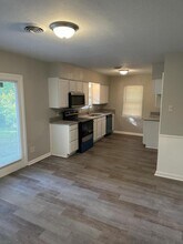 1328 Juanita St in Mesquite, TX - Building Photo - Building Photo