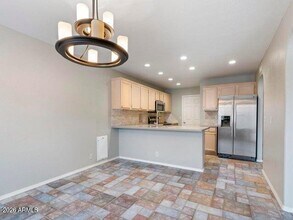 7705 W Tonto Dr in Glendale, AZ - Building Photo - Building Photo