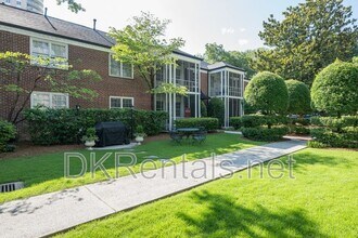 55 Delmont Dr NE in Atlanta, GA - Building Photo - Building Photo