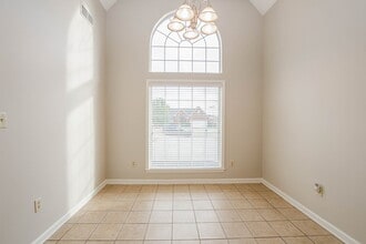 1438 Clockshop Dr in Hernando, MS - Building Photo - Building Photo