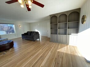 595 S Hofstetter St in Colville, WA - Building Photo - Building Photo