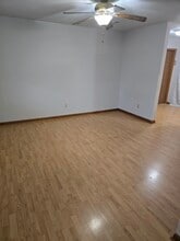 519 Green St in Lebanon, MO - Foto de edificio - Building Photo