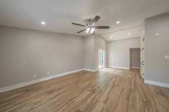 309 Westover Dr in Euless, TX - Building Photo - Building Photo