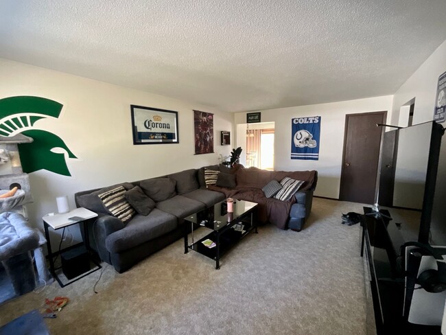 2540 Demorrow Cir in Stevensville, MI - Building Photo - Building Photo