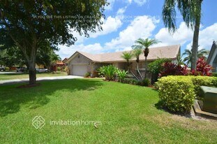 4411 NW 73rd Way in Coral Springs, FL - Building Photo