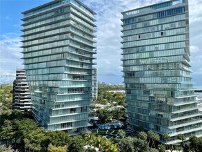 3400 SW 27th Ave, Unit 1206 in Miami, FL - Building Photo - Building Photo