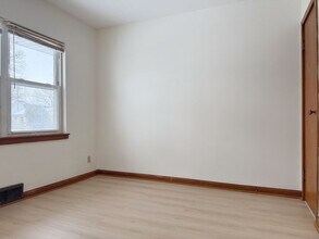 1341 E Illinois St in Evansville, IN - Building Photo - Building Photo