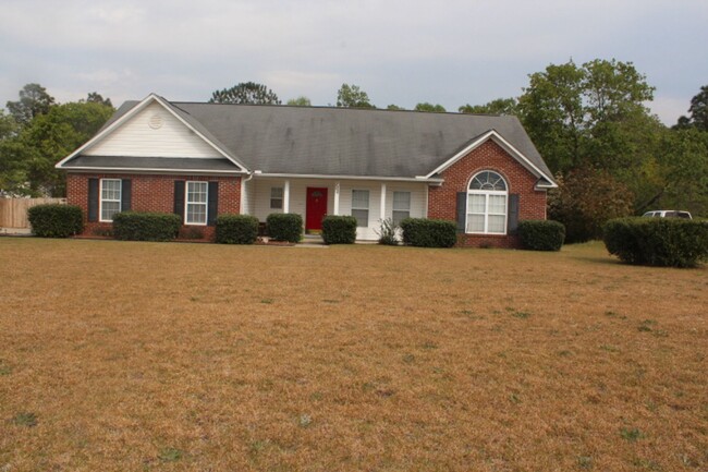 property at 106 Valley Oak Dr