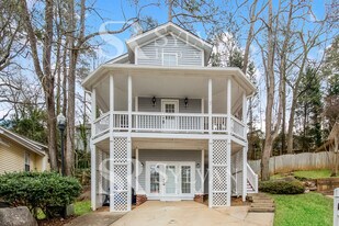 215 Candleberry Cir in Columbia, SC - Building Photo